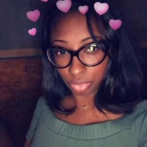 Meet your Posher, Brittney